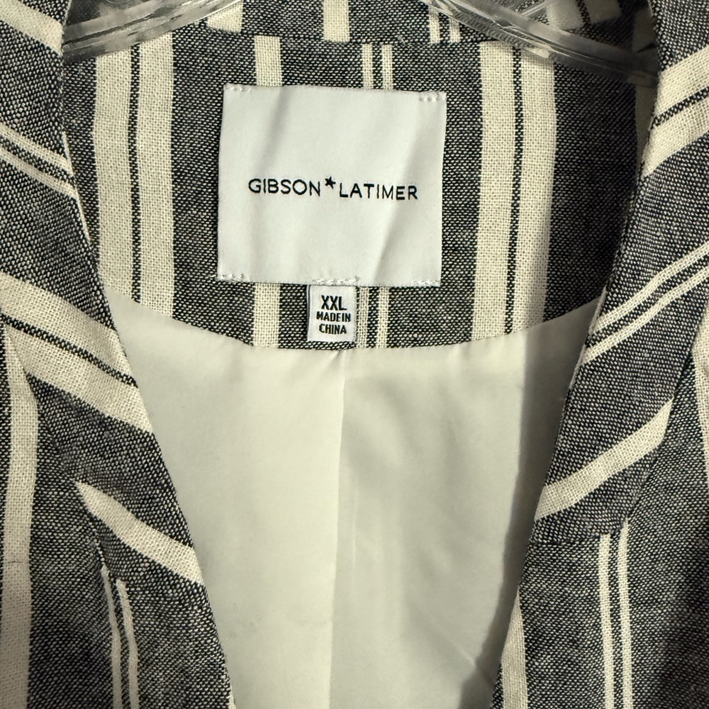 Gibson Latimer Monochrome Striped Jacket